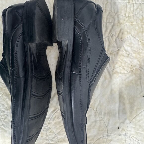 Docker 90-27224 Franchise Black Leather Slipon ComfortDress Loafer Men Shoe 9. - Picture 2 of 8